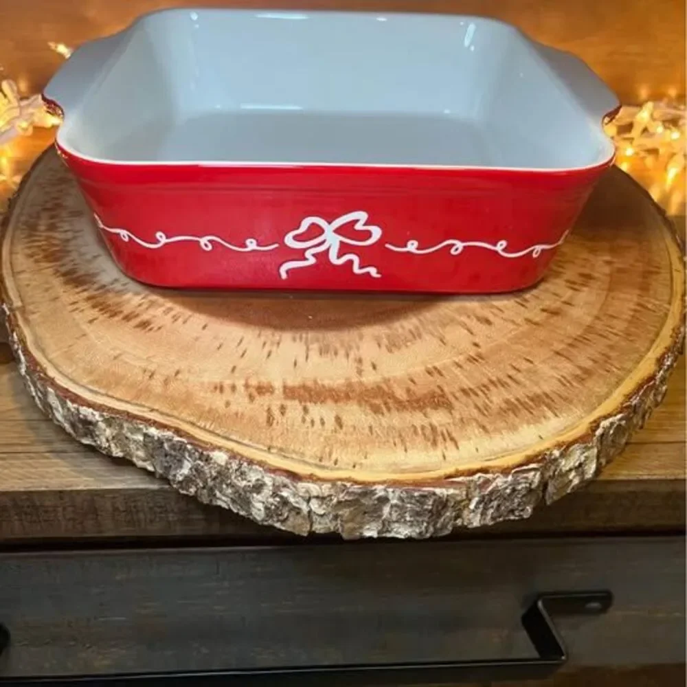 8” Ceramic Baking Dish Red bow NEW in box